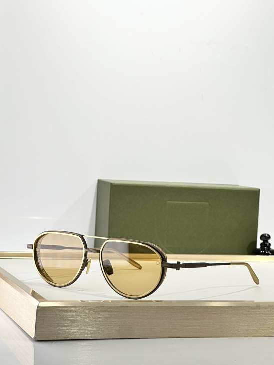 Picture of Akoni Sunglasses _SKUfw73065126fw